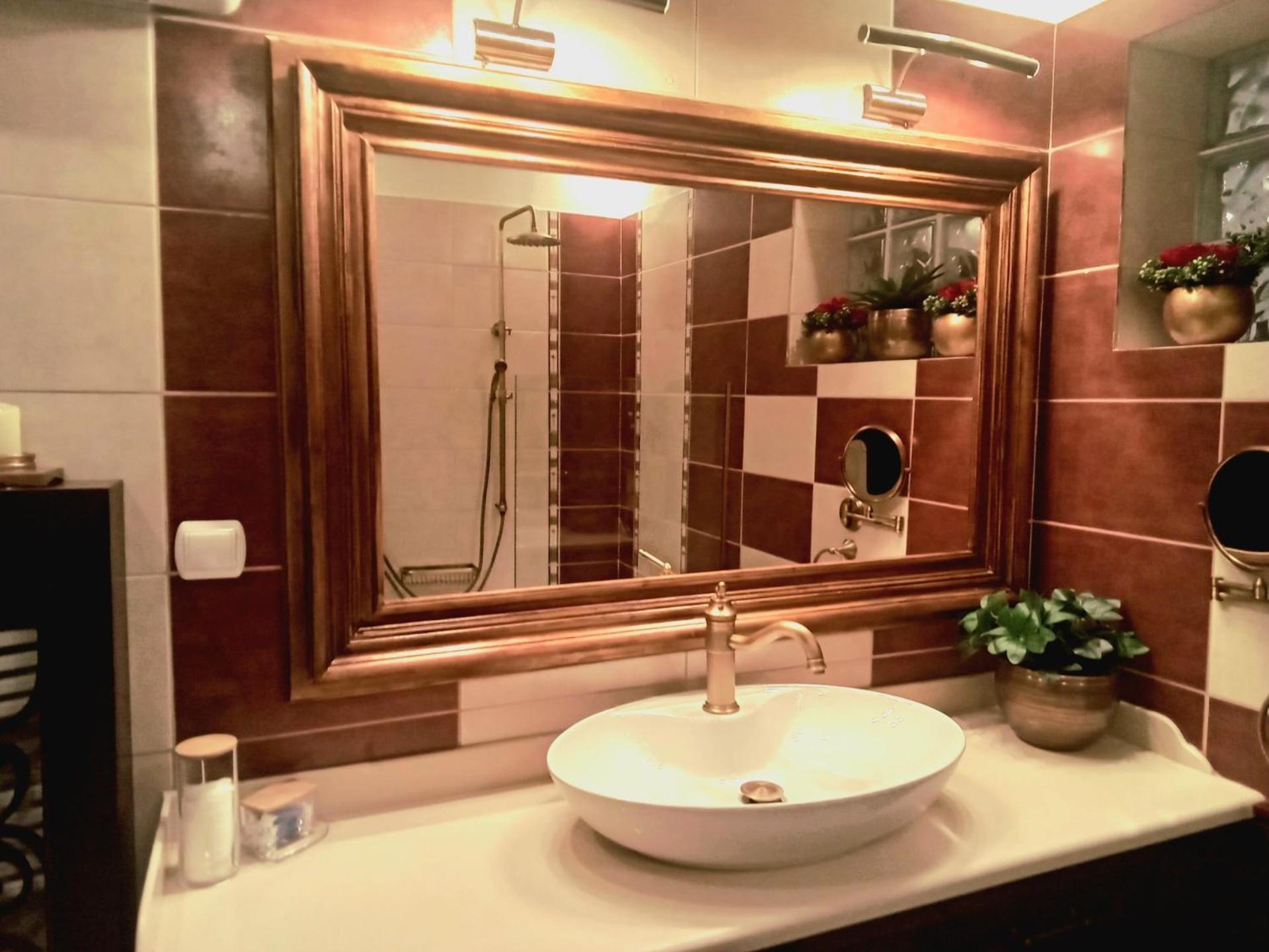 Classic Apartment With Beautiful View 卡斯托里亚 外观 照片