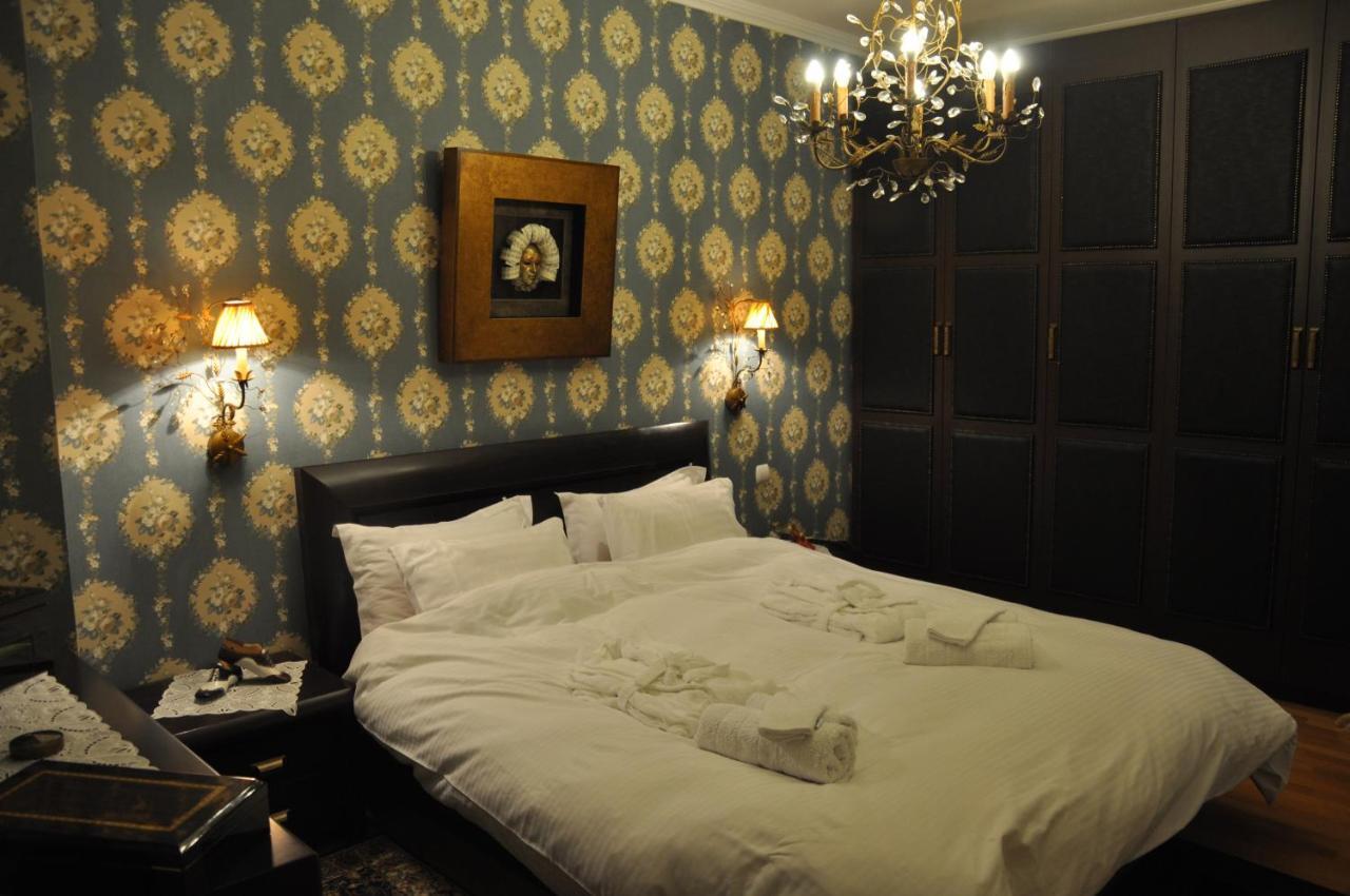 Classic Apartment With Beautiful View 卡斯托里亚 外观 照片